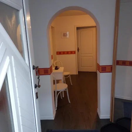 / Monteurzimmer * Sibbesse