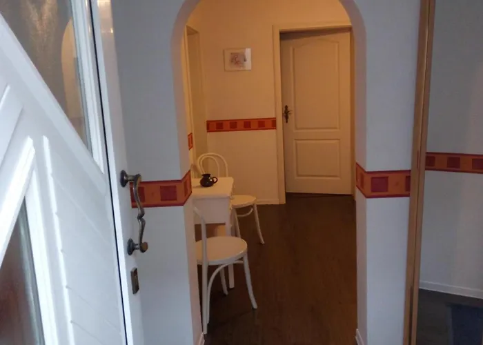 / Monteurzimmer * Sibbesse